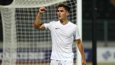 IFK Norrköping P19 tog sin femte raka seger mot ÖSK P19 med 2-1 på Idrottsparken, enligt NT, samtidigt som a-laget...